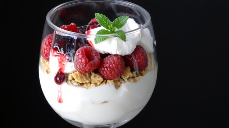 best toppings for parfait cookie